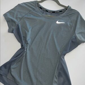 Nike Women's Charcoal Short Sleeve Tee